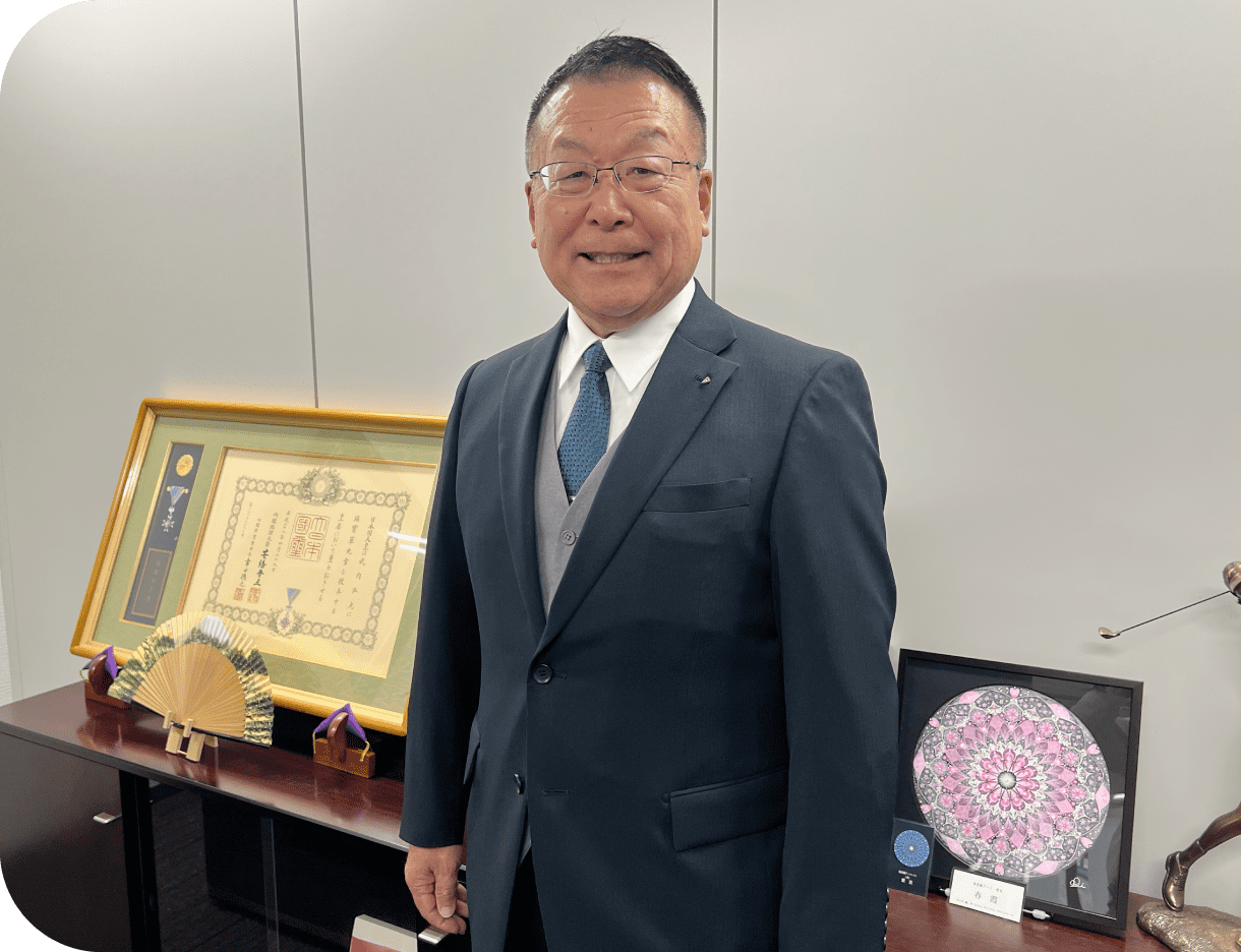 代表取締役社長　武内 弘光